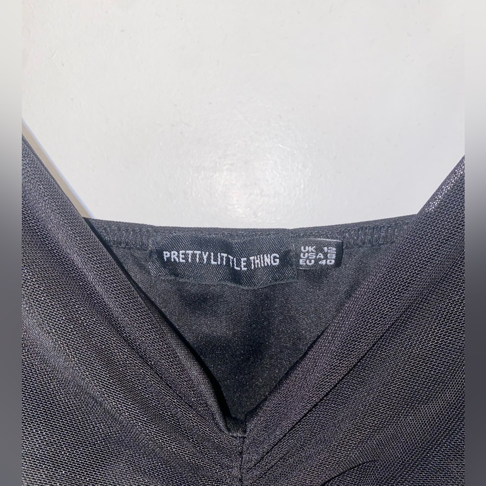 PrettyLittleThing Mini Dress - Picture 3 of 3